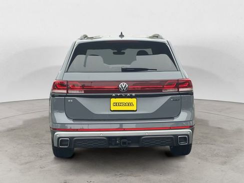New 2026 Volkswagen Atlas Peak Edition AWD/4WD image 5