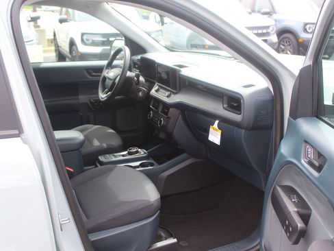 Used 2023 Ford Maverick XL FWD image 12