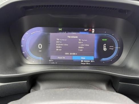 Used 2023 Volvo C40 P8 Recharge Ultimate w/ Protection Package Premier AWD/4WD image 7