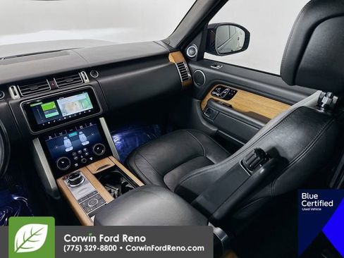 Used 2020 Land Rover Range Rover HSE image 28