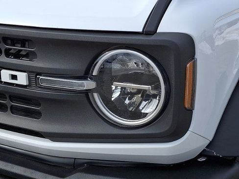 Certified 2025 Ford Bronco Big Bend image 9