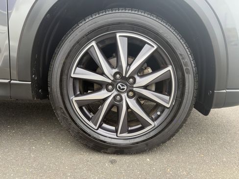 Used 2018 MAZDA CX-5 Touring w/ Preferred Equipment Package image 13