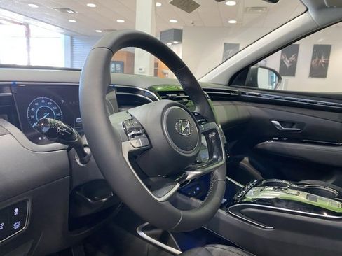 Used 2024 Hyundai Tucson Limited image 15