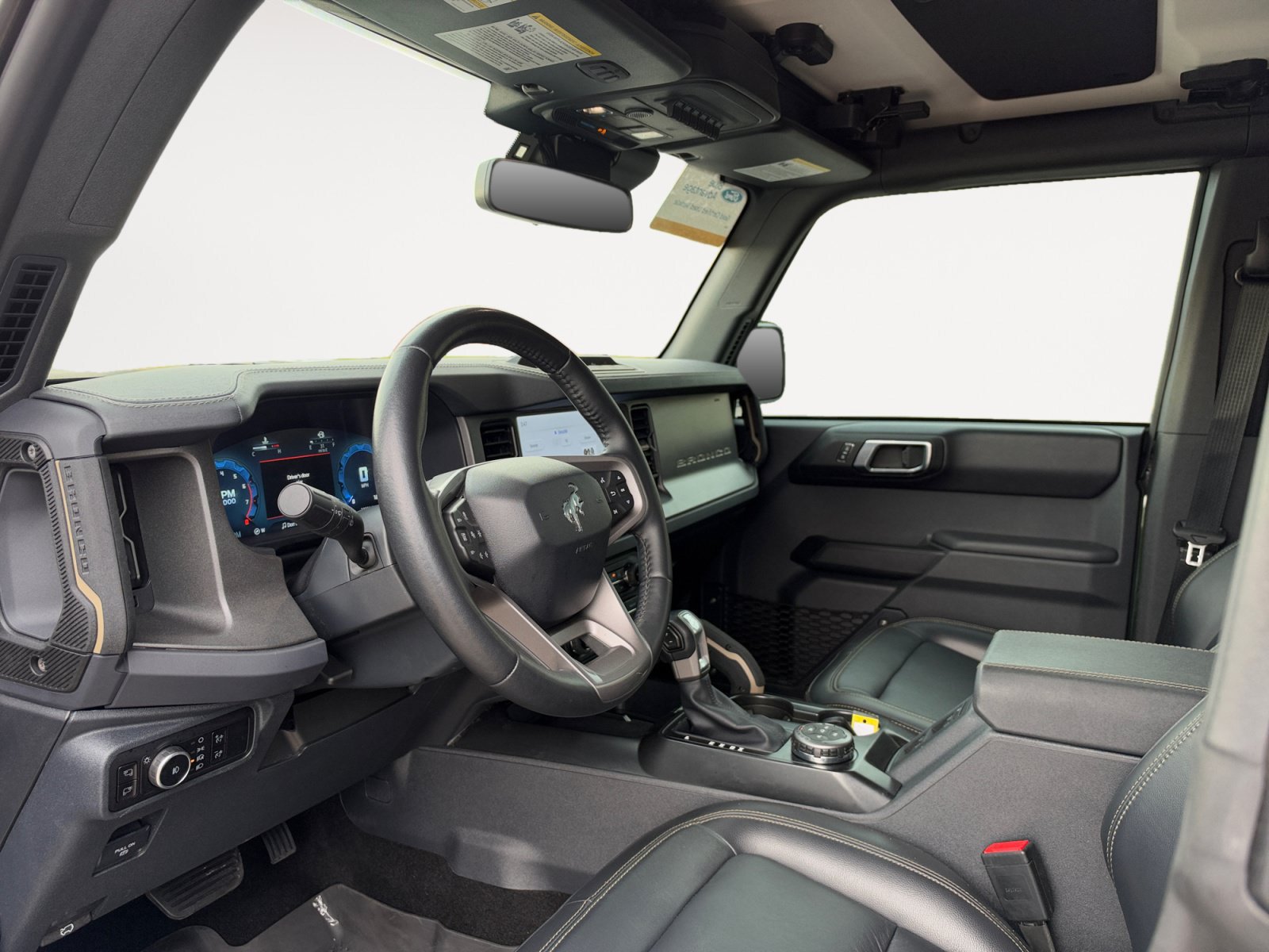 Used 2025 Ford Bronco Badlands AWD/4WD image 9