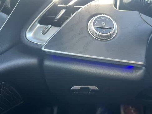 Used 2026 Mercedes-Benz E 350 Sedan image 27