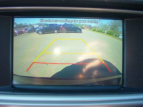 Used 2018 Kia Optima S FWD image 9