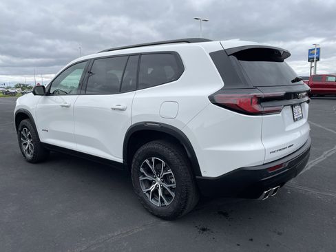 Used 2024 GMC Acadia AT4 w/ Super Cruise Package AWD/4WD image 3
