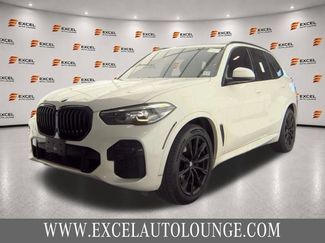 Used 2022 BMW X5 xDrive40i w/ M Sport Package AWD/4WD video 1