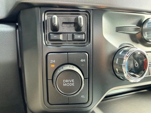 Certified 2026 Ford F250 Platinum AWD/4WD image 37