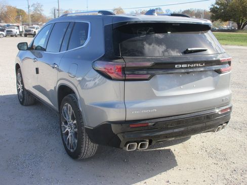 New 2026 GMC Acadia Denali Ultimate image 8