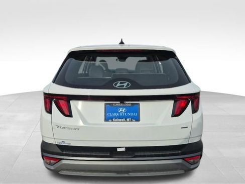 New 2026 Hyundai Tucson SE image 6