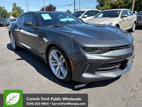 Used 2017 Chevrolet Camaro LT RWD image 3