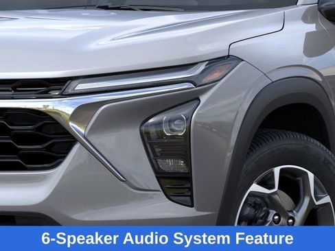 New 2026 Chevrolet Trax LT w/ Driver Confidence Package FWD image 11