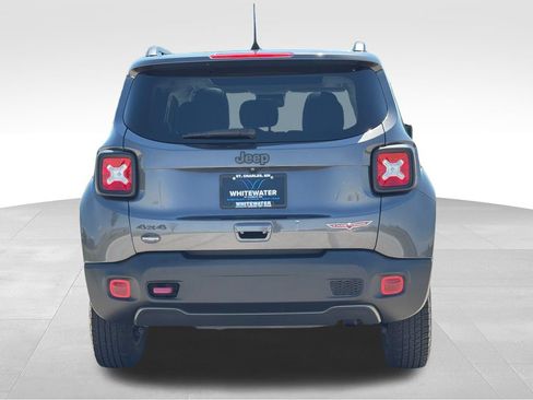 Used 2020 Jeep Renegade Trailhawk w/ Premium Leather Group AWD/4WD image 25