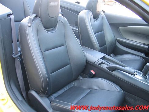 Used 2015 Chevrolet Camaro SS w/ RS Package RWD image 30
