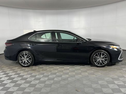 Used 2023 Toyota Camry XLE w/ Cold Weather Package AWD/4WD image 22