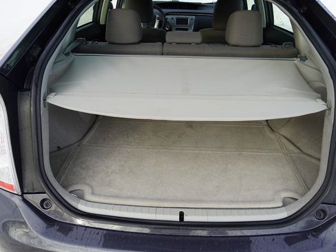 Used 2013 Toyota Prius Two image 16