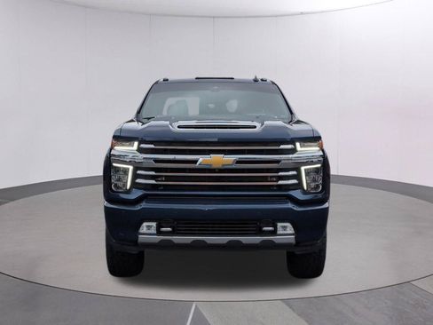 Used 2022 Chevrolet Silverado 2500 High Country w/ LPO, Hitch Package AWD/4WD image 9
