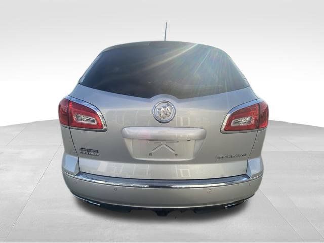 Used 2016 Buick Enclave Leather FWD image 12
