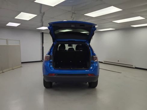 New 2026 Jeep Compass Limited image 7