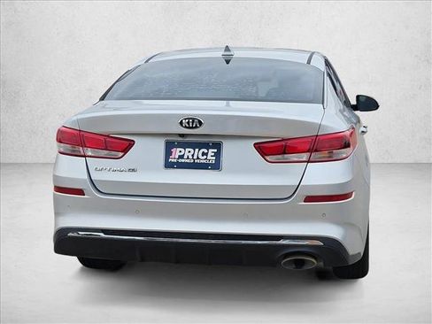 Used 2020 Kia Optima LX FWD image 6