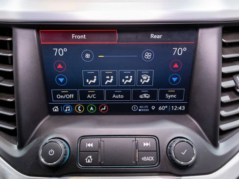 Used 2023 GMC Acadia SLT image 20