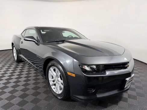 Used 2014 Chevrolet Camaro LS RWD image 6