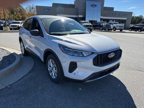 New 2026 Ford Escape Active image 3
