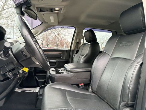 Used 2018 RAM 2500 Laramie image 18