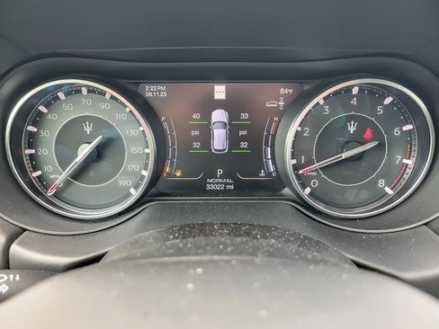 Used 2022 Maserati Levante GT image 13