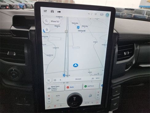 Used 2023 Ford F150 Lightning Platinum image 14