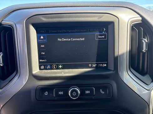 Used 2022 Chevrolet Silverado 1500 Custom image 23