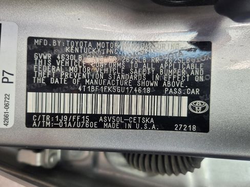 Used 2016 Toyota Camry SE FWD image 33