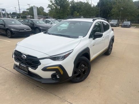 New 2025 Subaru Crosstrek 2.5i Sport w/ Crosstrek Mirror Package image 3