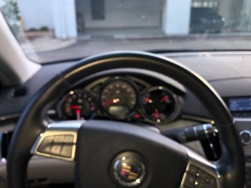 Used 2009 Cadillac CTS 3.6 RWD image 26