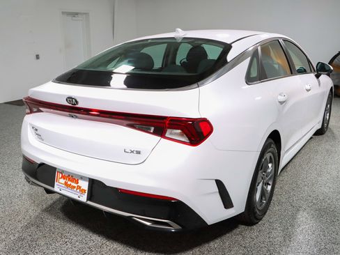 Used 2021 Kia K5 LXS FWD image 7