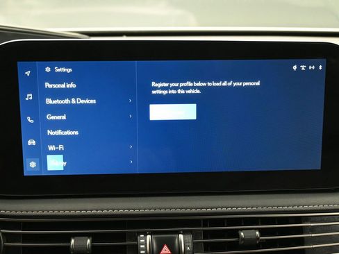 Used 2024 Lexus LS 500 RWD image 10