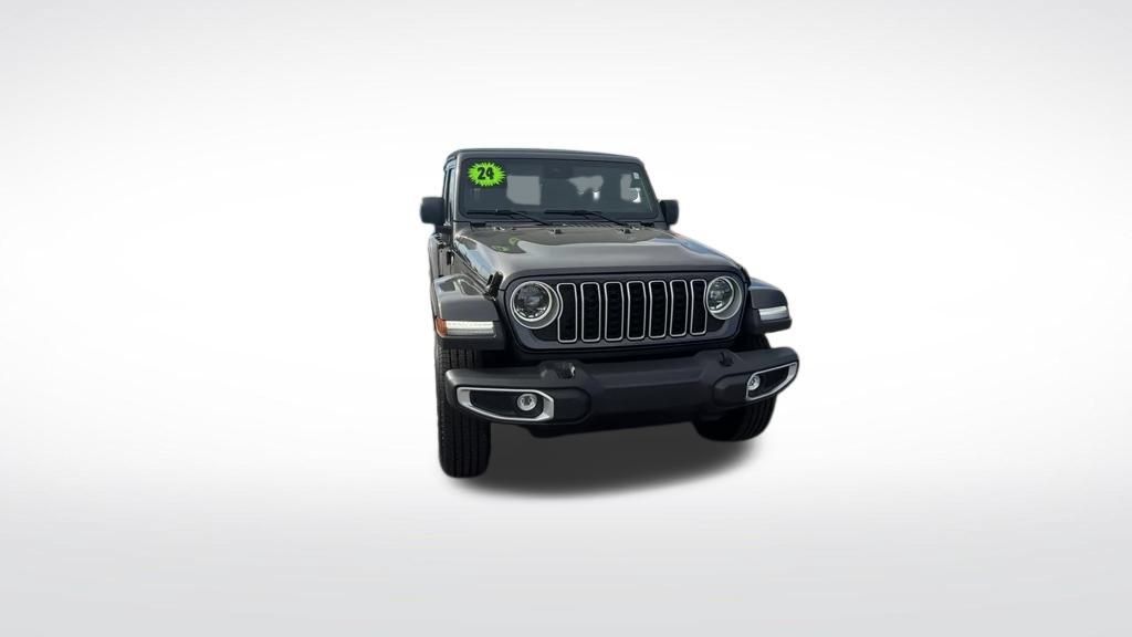 Used 2024 Jeep Wrangler Unlimited Sahara AWD/4WD image 40