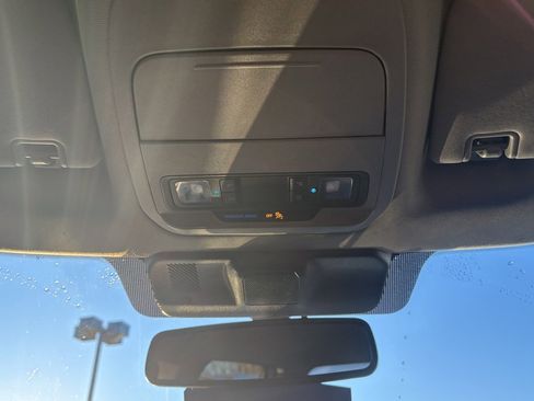 Certified 2022 Ford F150 Lightning XLT image 33