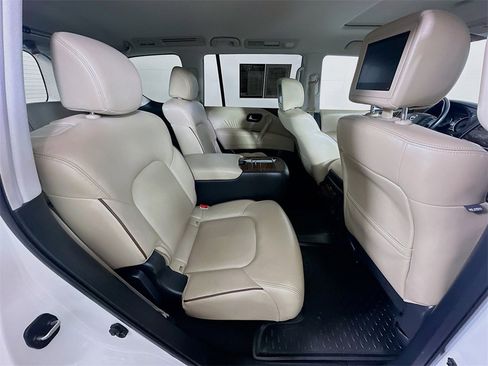Used 2019 Nissan Armada Platinum w/ Captain's Chairs Package image 11
