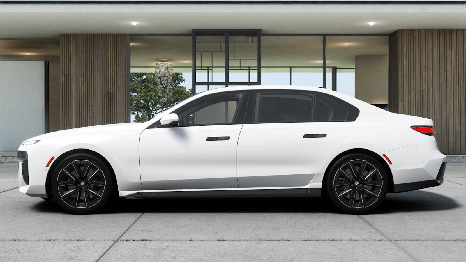 Used 2026 BMW 740i xDrive w/ Executive Package AWD/4WD image 4