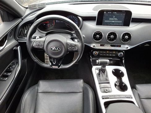 Used 2019 Kia Stinger GT image 21