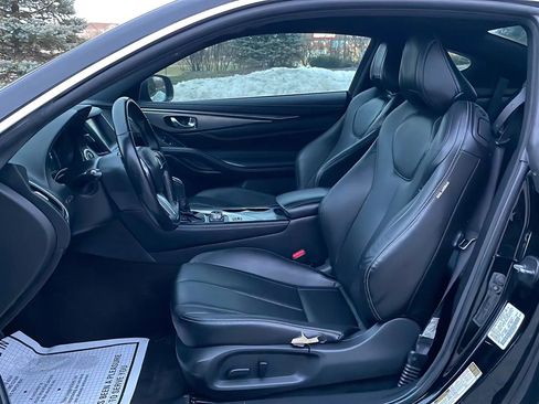 Used 2017 INFINITI Q60 2.0t w/ Cargo Package image 12