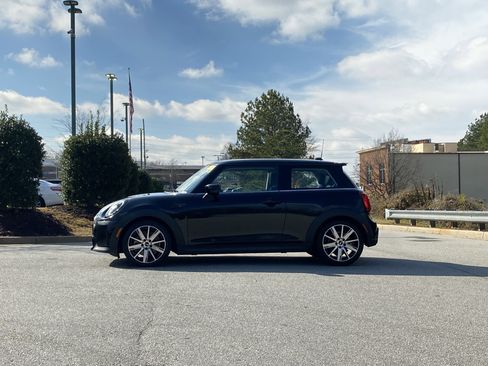 Used 2023 MINI Cooper S image 12