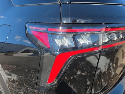 New 2026 Chevrolet Equinox RS w/ Convenience Package III image 19