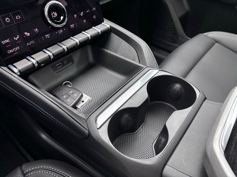 New 2026 GMC Terrain Elevation w/ Elevation Premium Package image 29