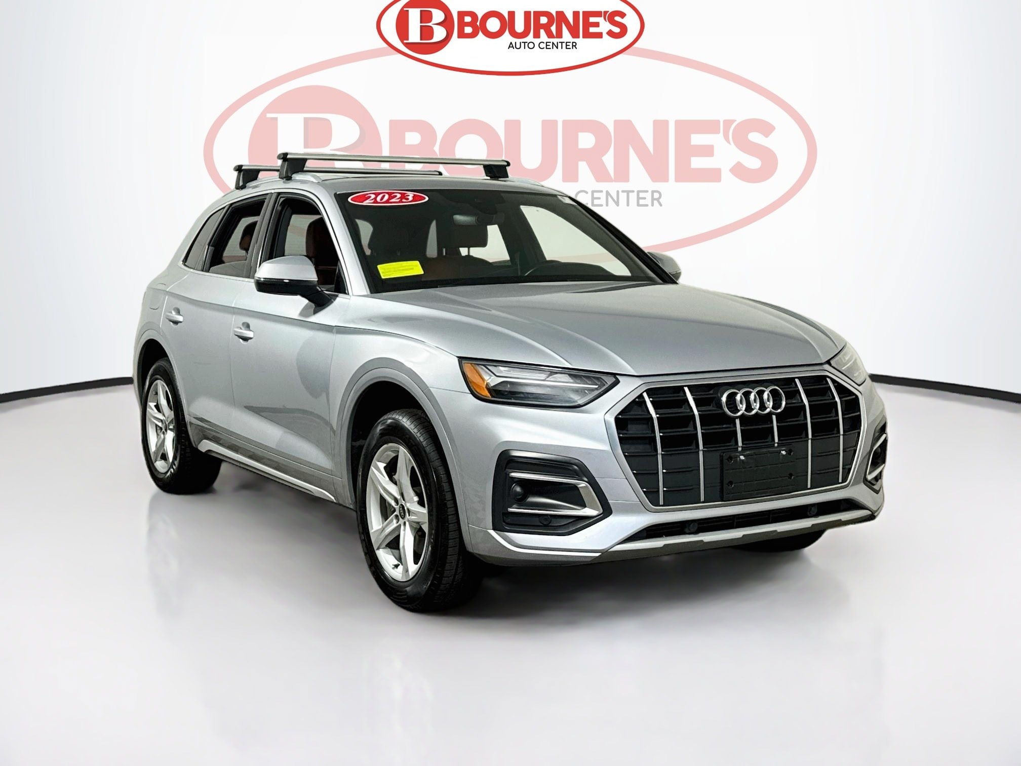 Used 2023 Audi Q5 2.0T Premium w/ Convenience Package AWD/4WD image 1