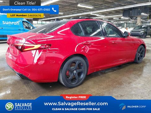 Used 2018 Alfa Romeo Giulia RWD image 4