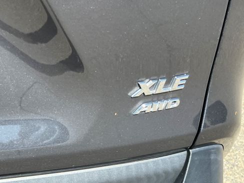 Used 2023 Toyota RAV4 XLE Premium AWD/4WD image 21
