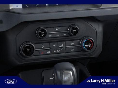 New 2025 Ford Bronco 4-Door image 16